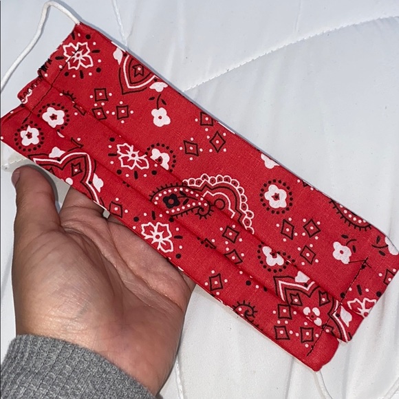 Face Masks!! - Picture 3 of 3